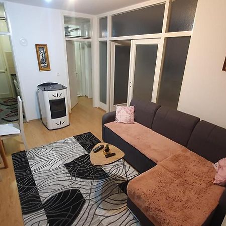 Apartman Dina Bihac Luaran gambar
